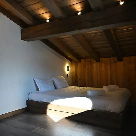 Montana Apartment